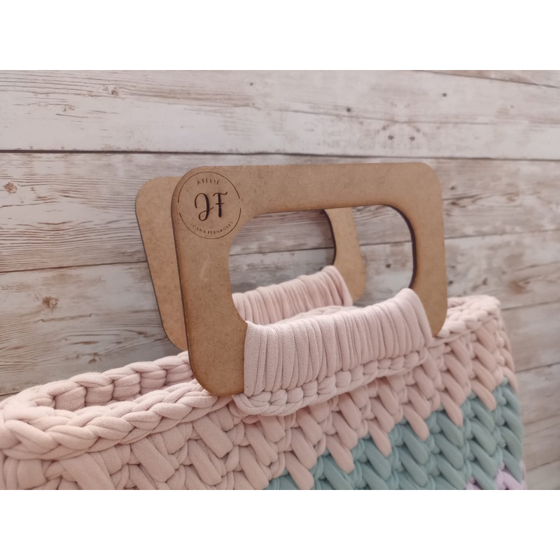 Alça em mdf personalizada para bolsa de crochê