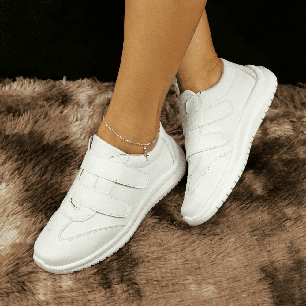 Tênis feminino best sale com velcro