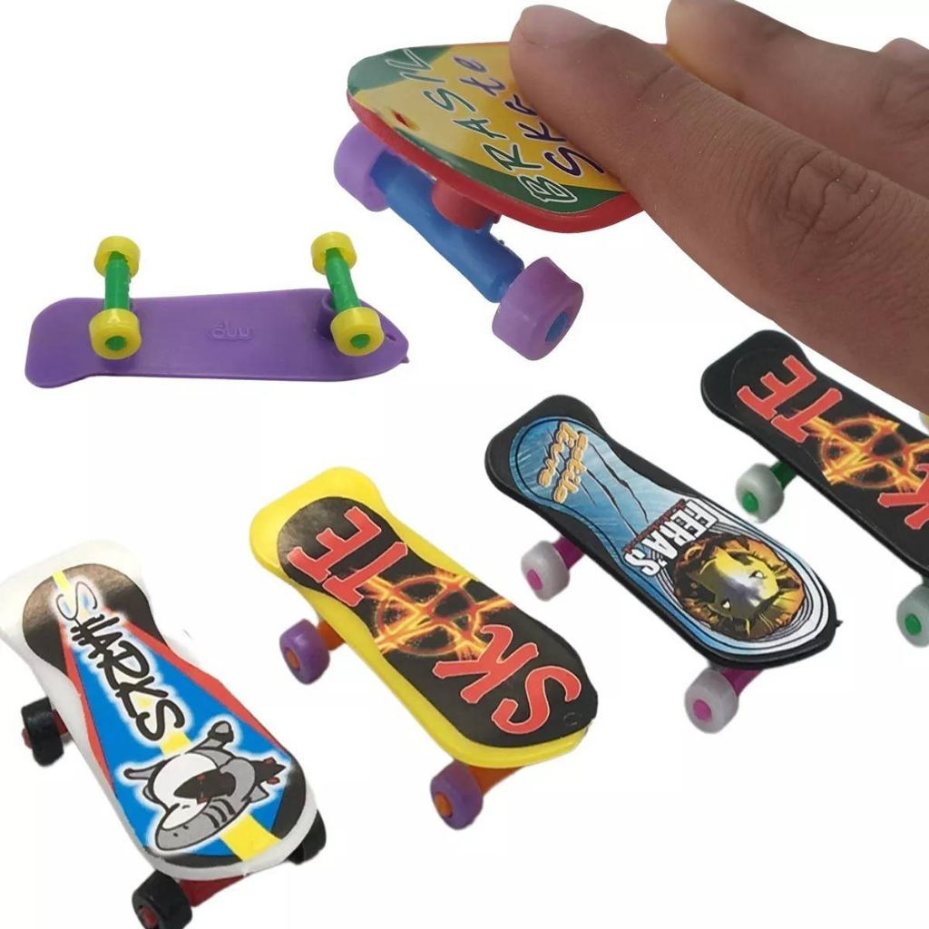Pista de Skate de Dedo para brincar em Mdf 33x6x15cm + Brinde