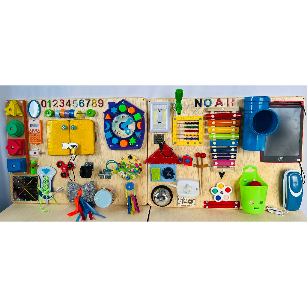 Painel Sensorial Montessori/ Quadro de atividades/ Painel de Atividades/ Tablet Montessoriano/ Quadro sensorial/ Busy board/ Brinquedo pedagógico/ Brinquedo Educativo/ Painel interativo