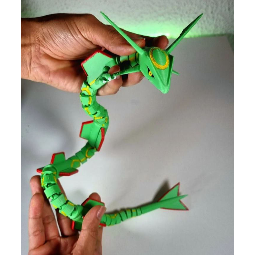 Boneco Pokemon Rayquaza Articulado Dragão Lendario Sunny em