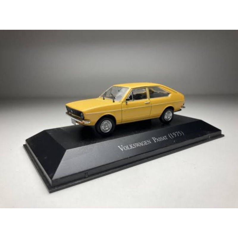 Miniature Aston Martin Vanquish S Kit Piranha 1/43 - Fait Main Métal - Série Limitée 108/250