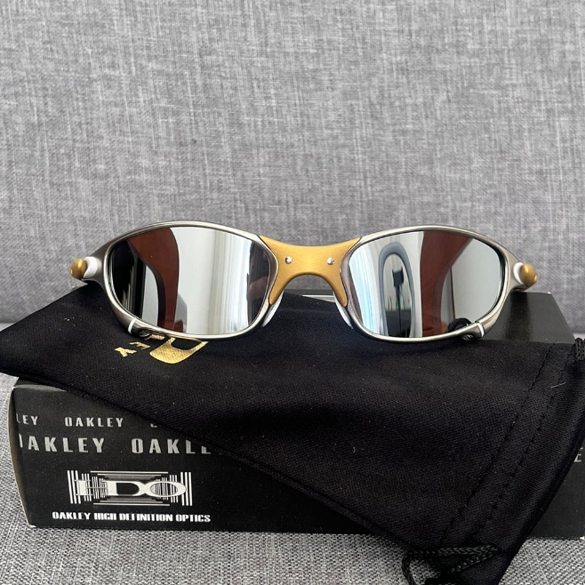 Oculos Oakley Romeo 2 Juliet 24 K Xmetal Dourada Mandrake