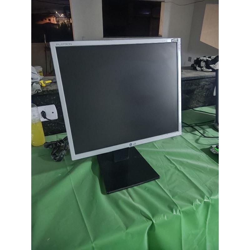 monitor LG 19 polegadas quadrado os cabos Shopee Brasil