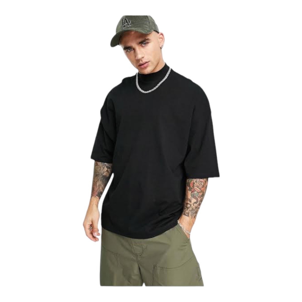 CAMISETA OVERSIZED GOLA ALTA STREET PRETA STECCHI - Escorrega o Preço