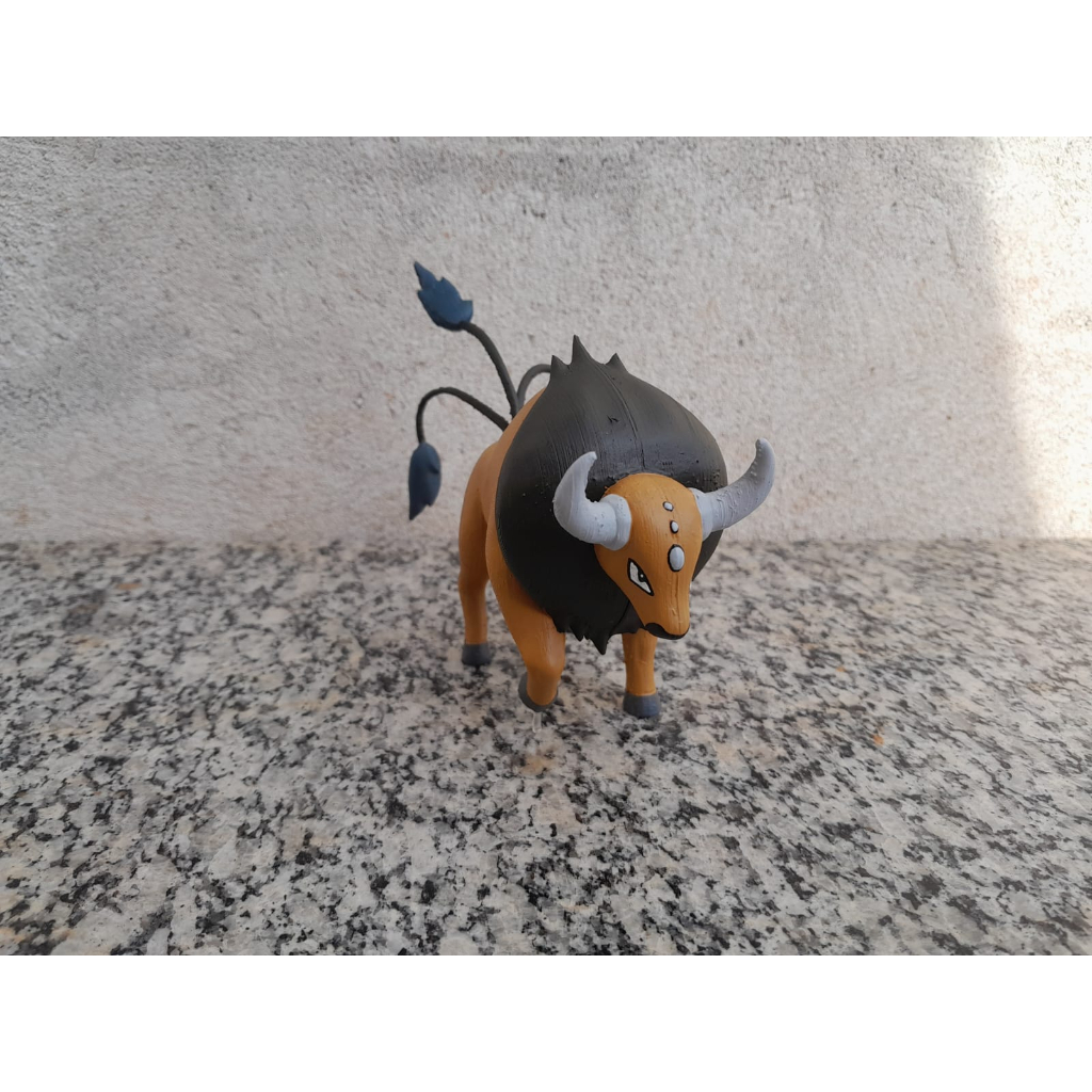 Pokémon Go Präsentiert Sein Erstes Scharlachrot-lila Schimmerndes Pokémon - Creo Gaming