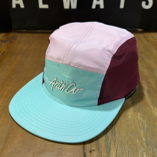 Boné High Strapback Five Panel Rosa