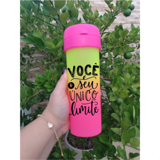 Garrafa de água em degradê- Squeeze com tampa ecológica- Personalizada