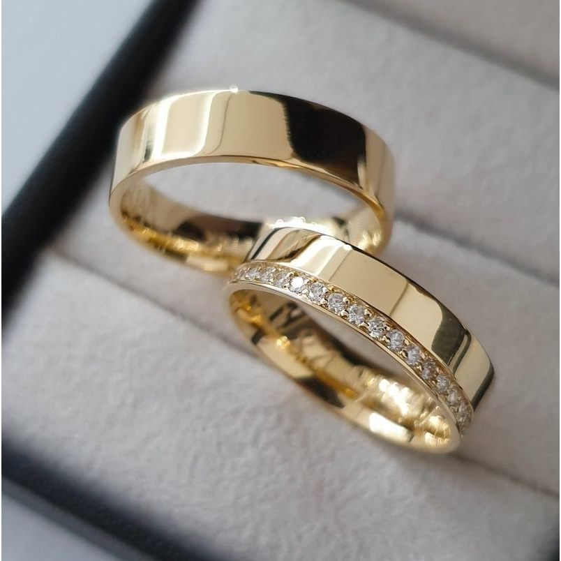 Par Aliança de Casamento Pedra Zircônia Reta