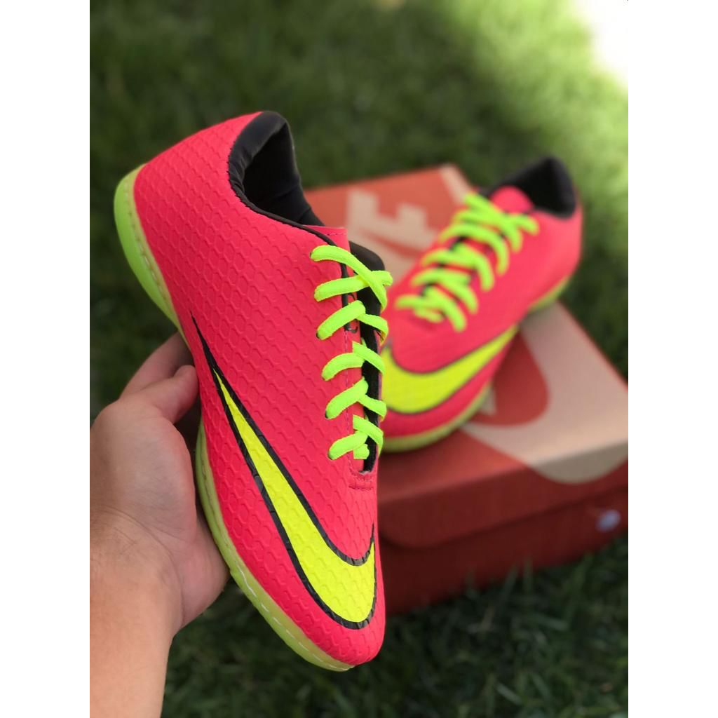 Chuteira Society Nike Tiempo 10 Academy - Adulto em Promoção