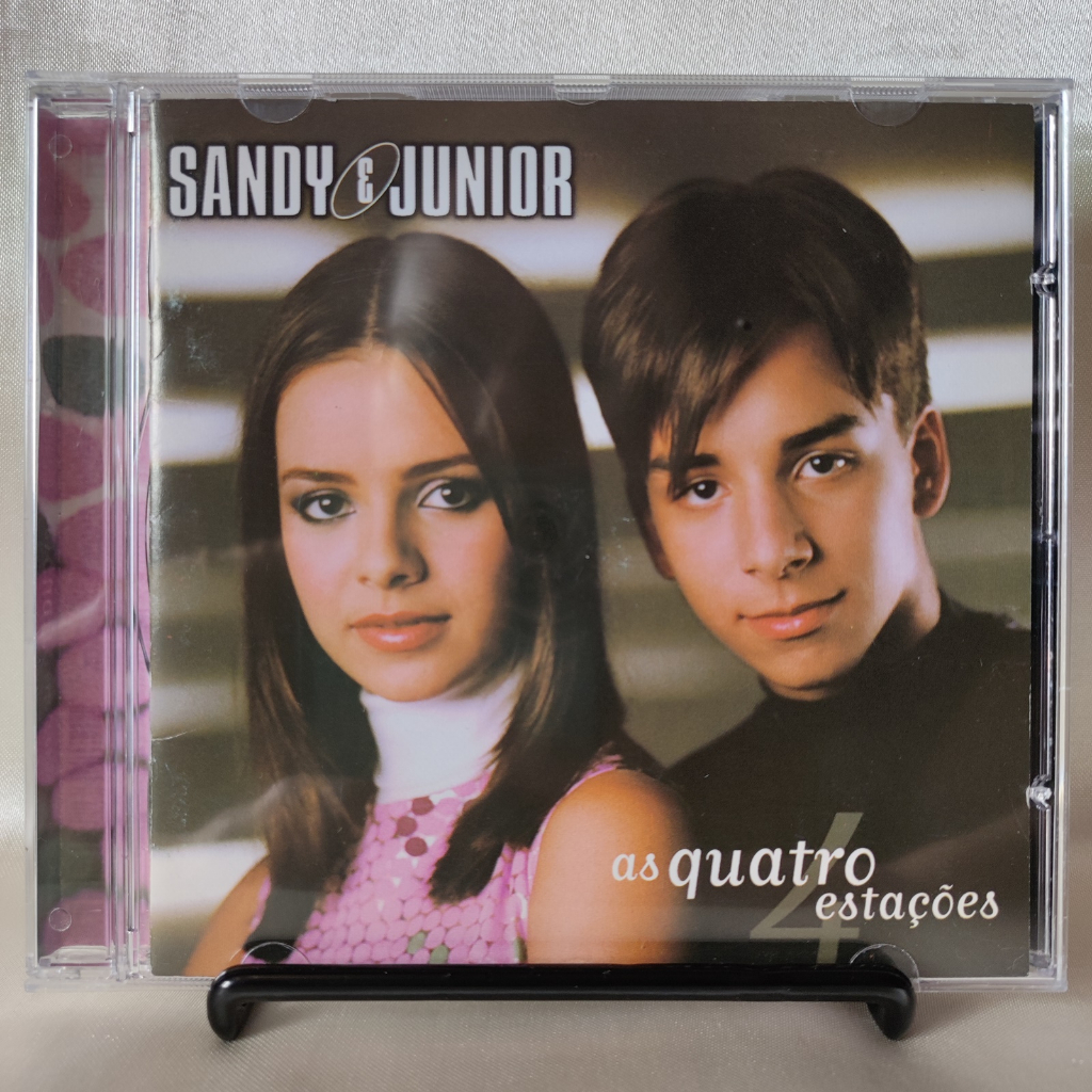 CD - SANDY & JUNIOR - AS QUATRO ESTAÇÕES (1999) | Shopee Brasil