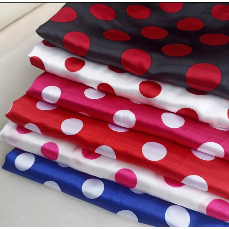 Tecido Cetim Estampado de bolinha (1,50m x 1m) p/ toucas de cetim ...