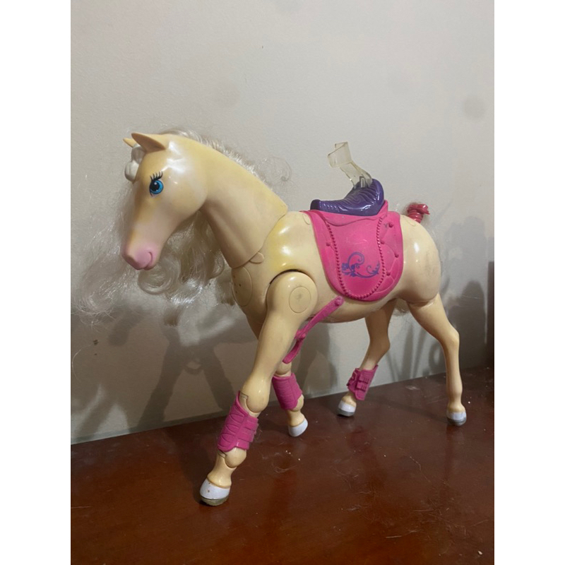 Barbie Family com Cavalo - Mattel - WMB Store