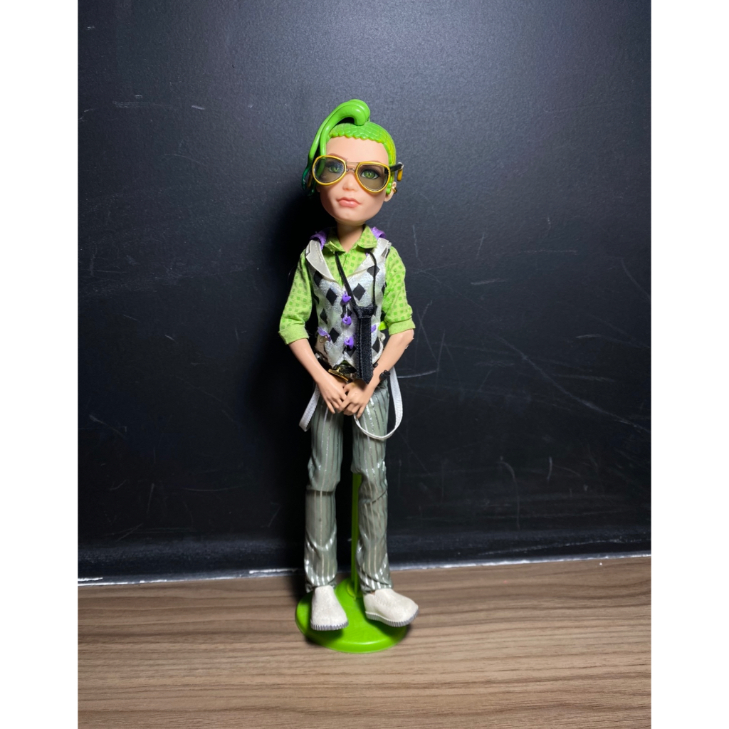 BONECA MONSTER HIGH DEUCE GORGON - DAWN OF THE DANCE