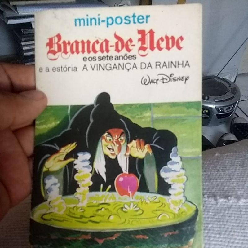 mini-poster Branca de Neve e os sete anões e a estória A vingança da ...
