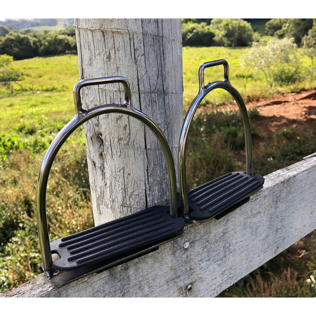Alça De Amarração Leatherow Em Couro Latigo - Para Selas Ocidentais