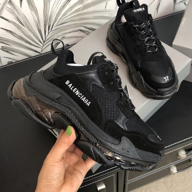 Tenis Balenciaga Triple S Preto On Fit Masculino Feminino Sneakers Grande promoção