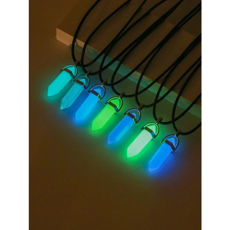 Colar Com Pingente Brilha No Escuro Neon Obelisco Diversas Cores ...