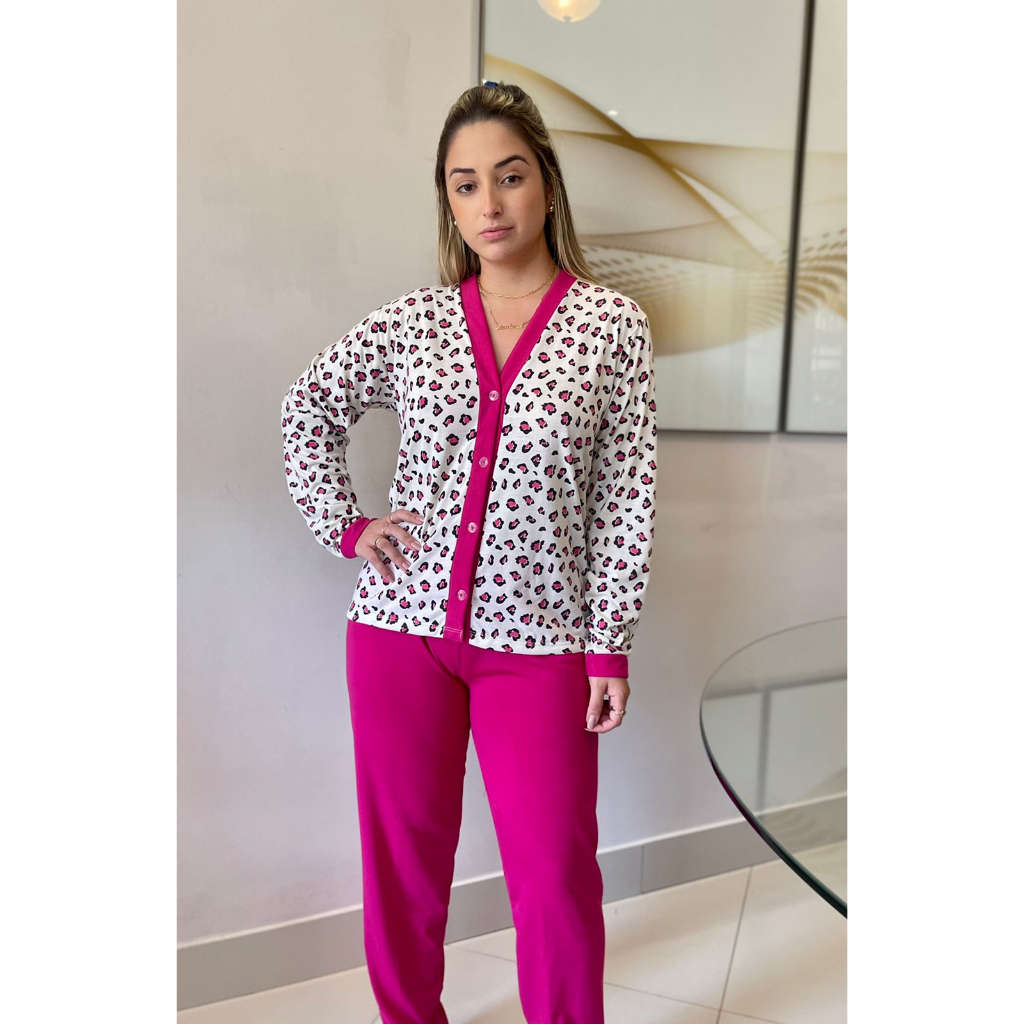 Pin de Баха em Одежда  Roupa de inverno elegante, Pijama para