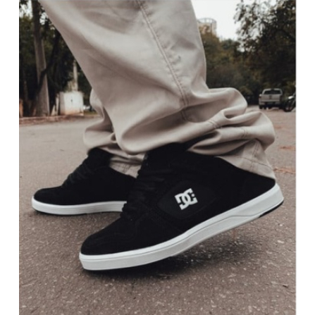 Tenis Masculino DC SHOES todo preto do 34 ao 43 lançamento começo de ano tenis skatista GARANTA JA!!