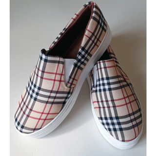 Tênis Slip On Xadrez Inspiração Grife - 34 ao 43.