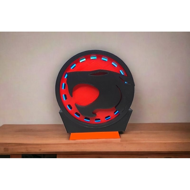 Suporte Alexa Echo Dot 3 Thunder Cats - Presente, decoração criativa, música, som, stand Amazon