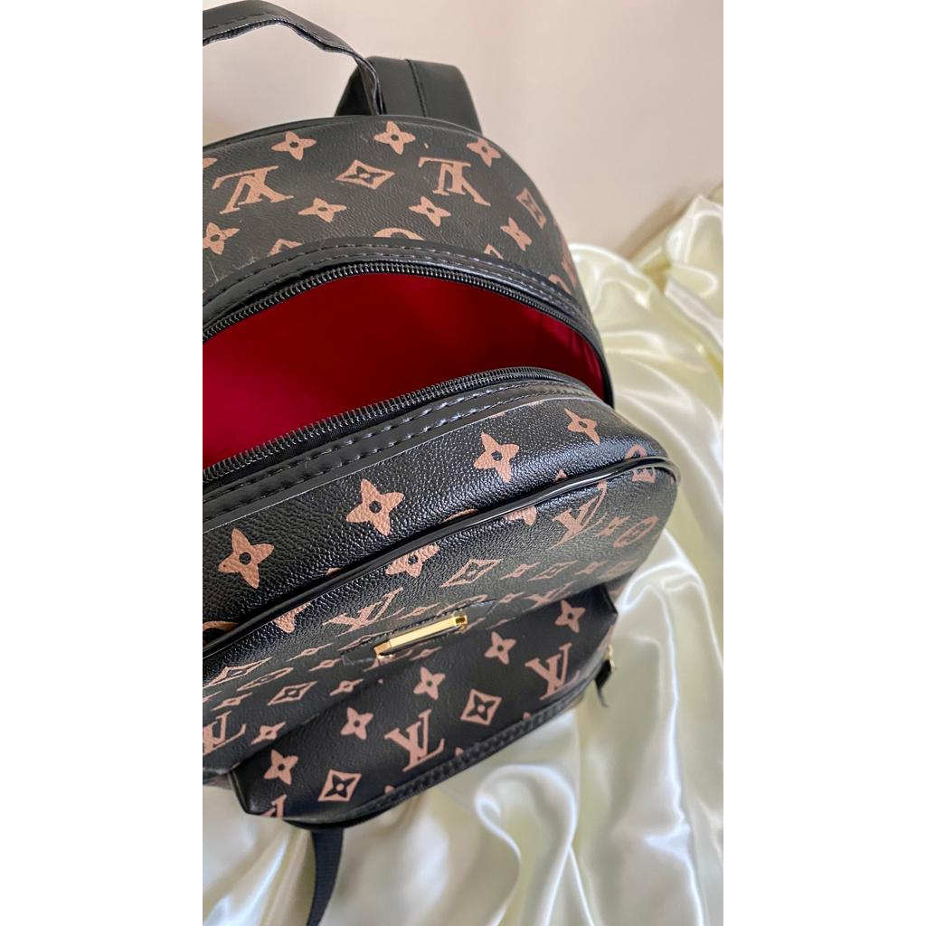 Kit Bolsa Mochila e Nécessaire Louis V LV Estojo Preto PROMOÇÃO