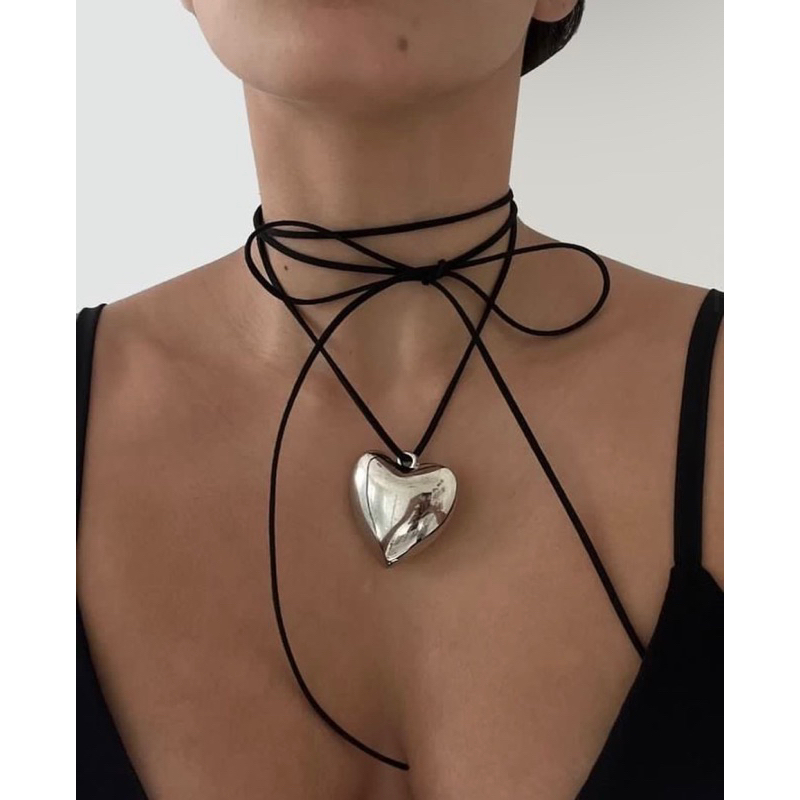 Colar gargantilha choker cruz couro camurça preto