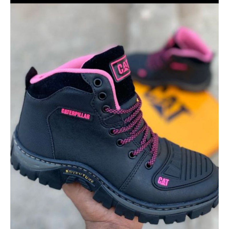 Bota Caterpillar Feminino - Roupas - Santa Cruz, Nova Serrana 1133090525