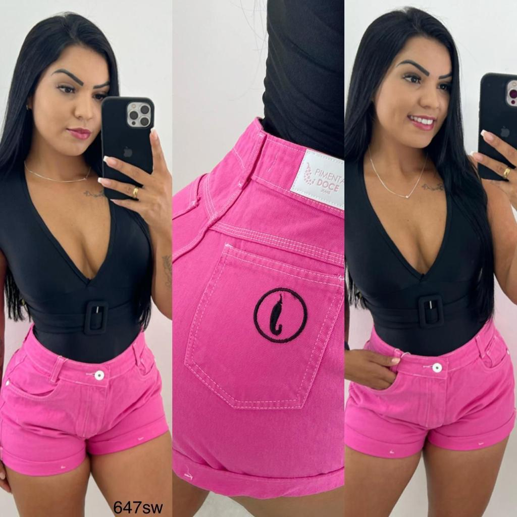 Shorts Jeans com Bordado Cintura Alta Pimenta Doce Original