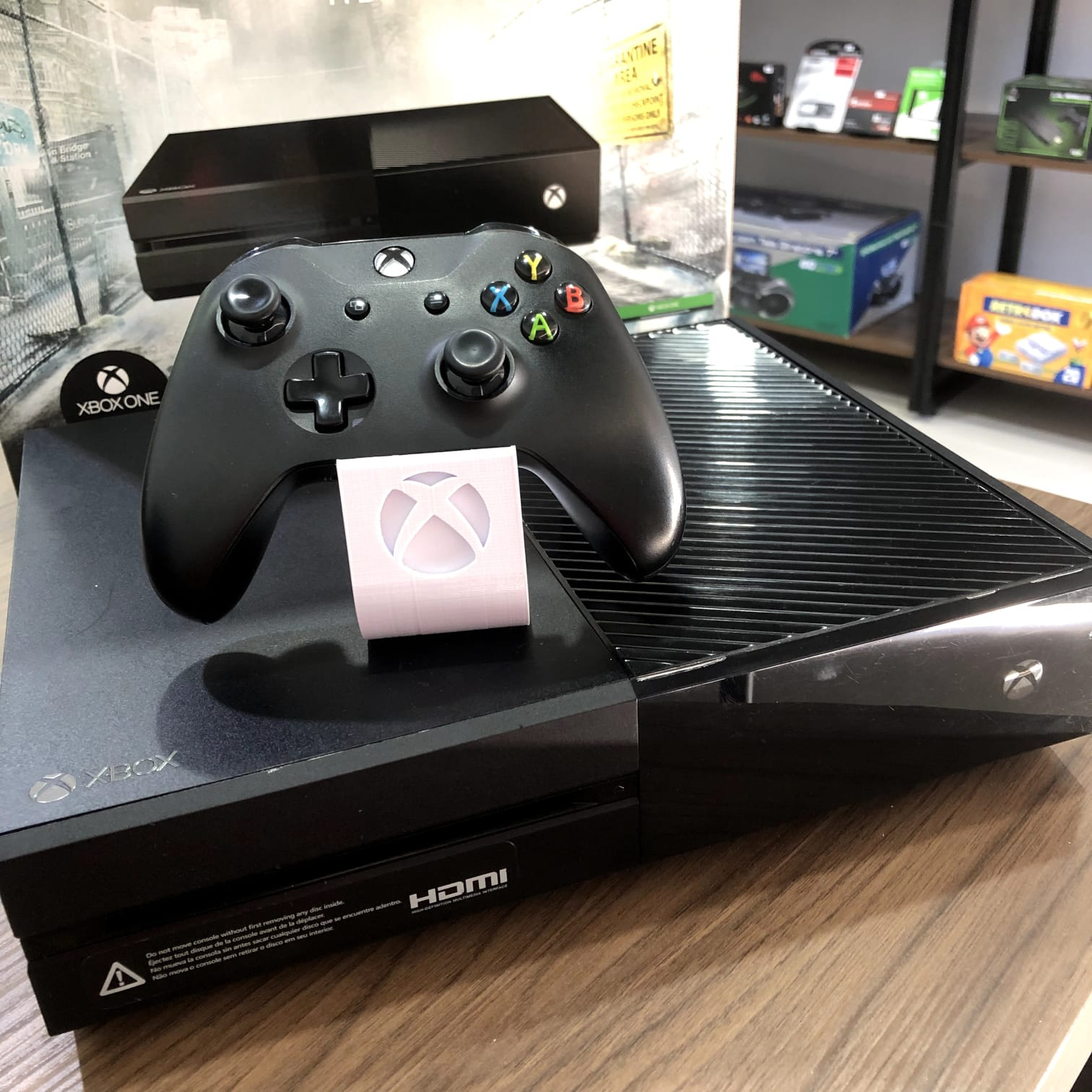 Xbox One 500gb ( Vitrine ) + 5 Jogos em Promoção na Americanas
