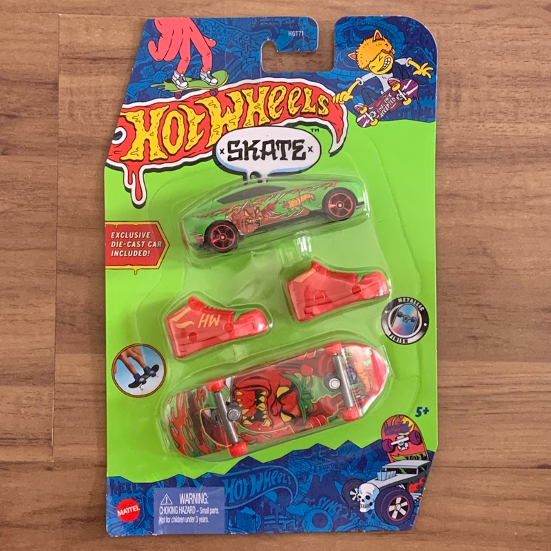 Hot Wheels Skate De Dedo Com Tênis E Carro Hgt71 - Mattel