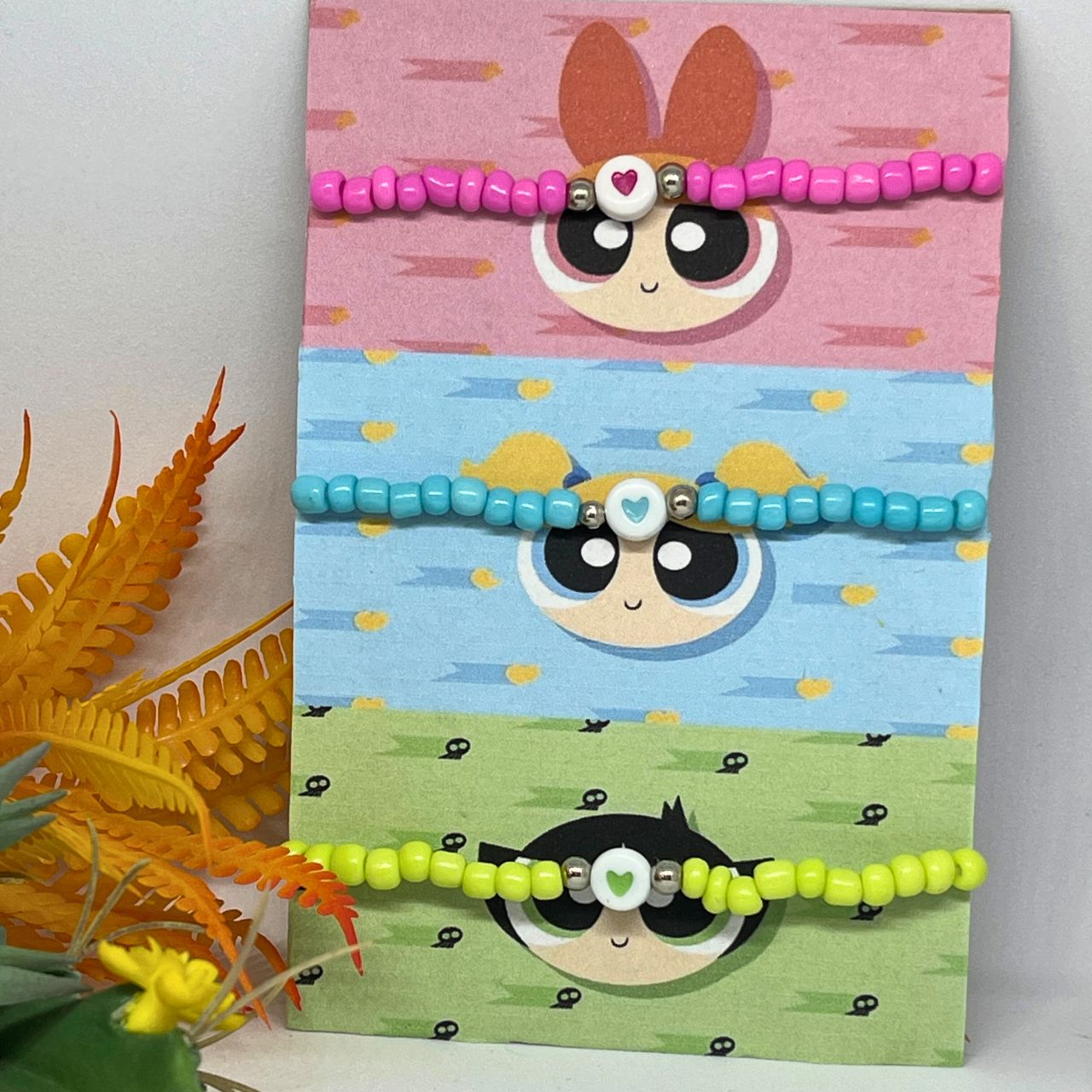Kit com TRÊS Pulseiras da Amizade Meninas Super Poderosas de Miçangas ...