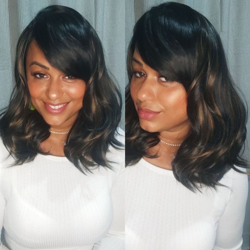 Peruca Lace Cabelo Ondulado Wig Curta Preta com Luzes