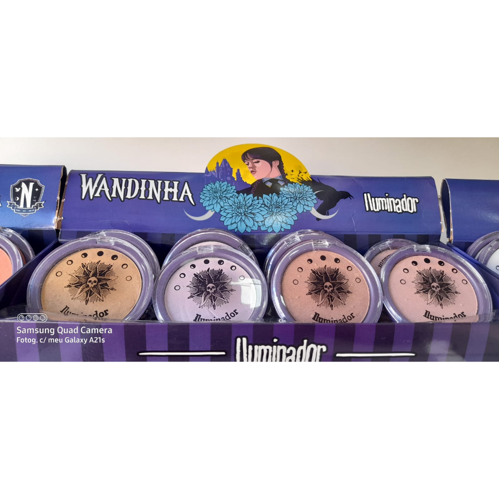 ILUMINADOR COMPACTO WANDINHA | Shopee Brasil