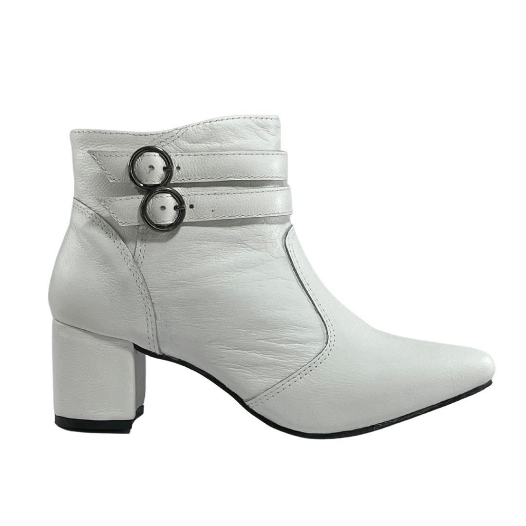 Bota Branca Feminina Social Couro Cano Curto Salto Bloco | Shopee Brasil