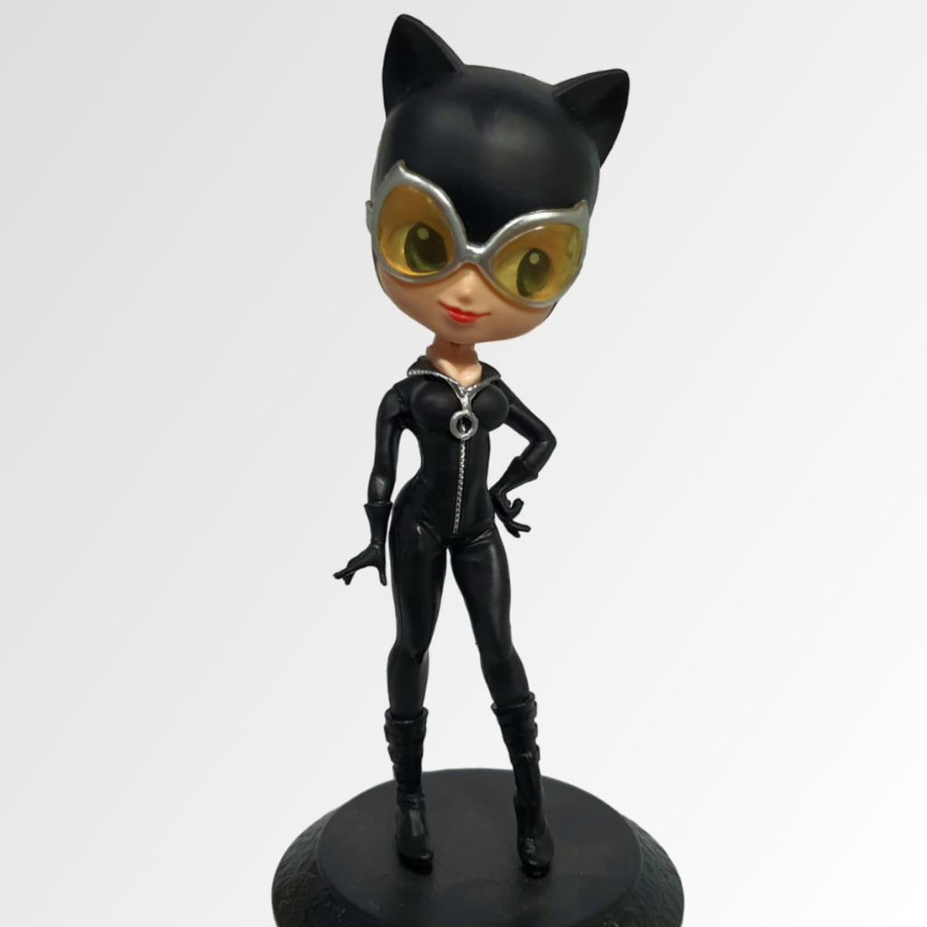 Boneco Mulher Gato - Action Figure DC | Shopee Brasil