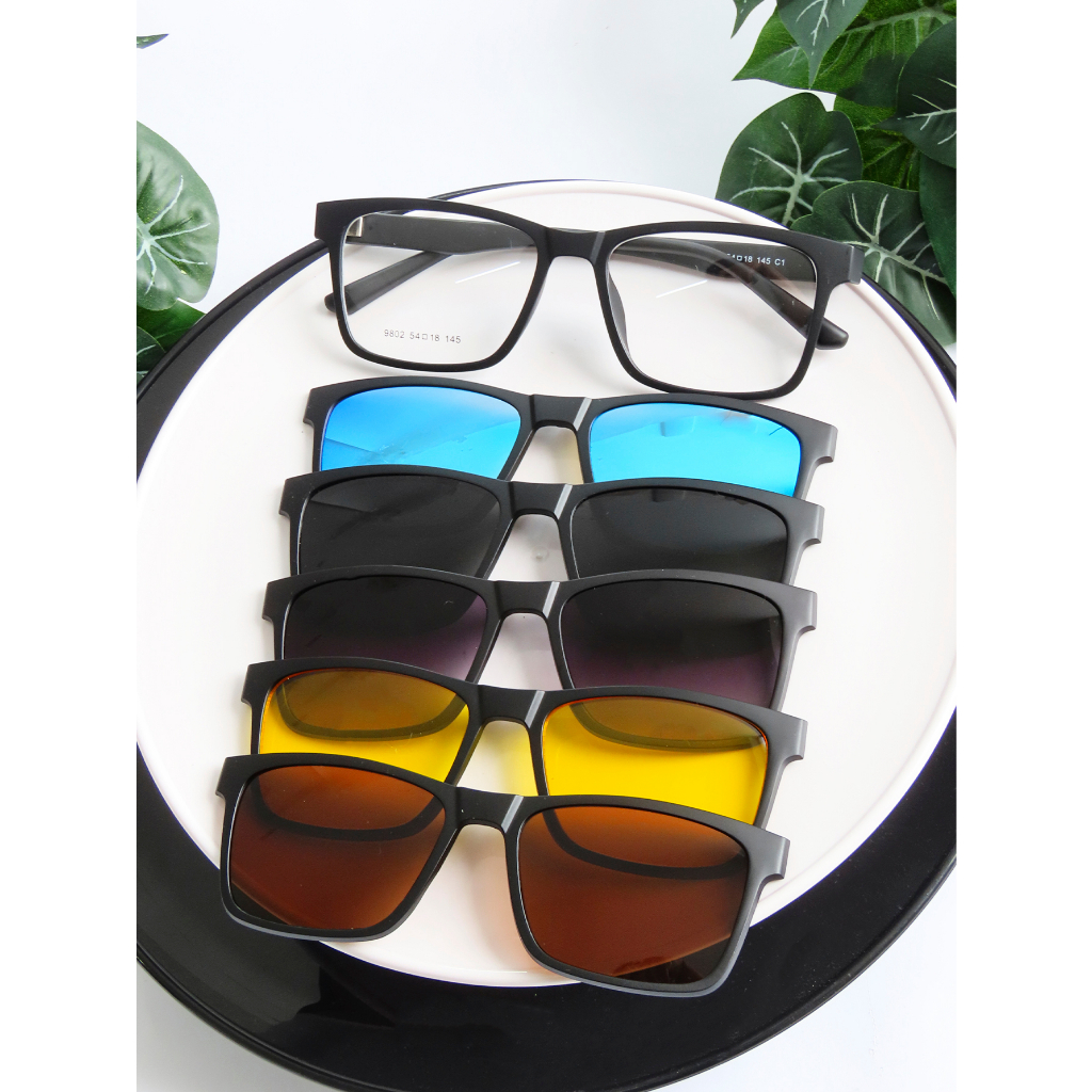 Óculos Armação Masculino Basic + Clip On 6 Em 1