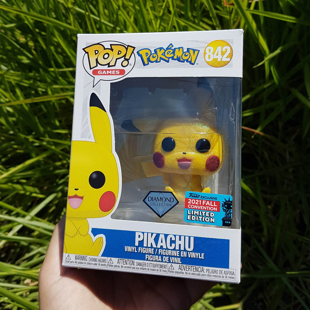 Funko POP! Games Pokemon Pikachu #842 [Diamond Collection] Exclusive 