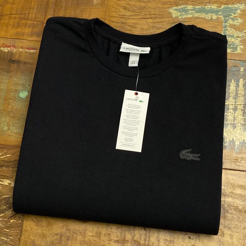 Camiseta algodão pima com elastano logo emborrachado