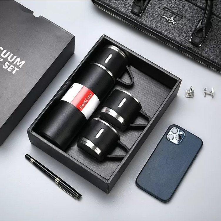 Kit Garrafa Térmica Vacuum Flask Set Inox 500ml + 3 Xícaras Bebidas