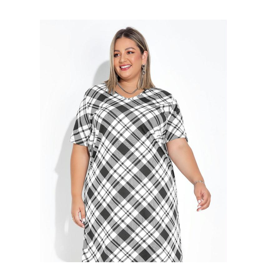 Vestido Plus Size Xadrez em Oferta