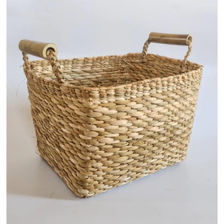 Cesta de Palha com alça de bambu