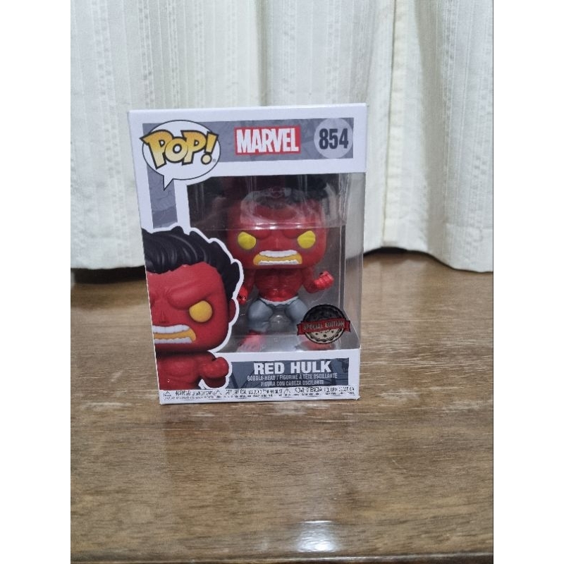 Red hulk funko store pop