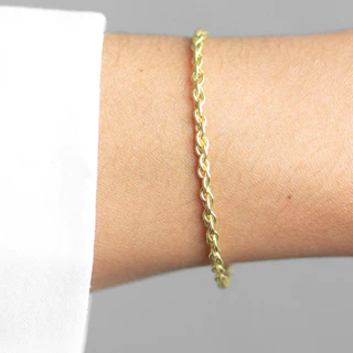 Pulseira Bracelete Feminino Ajustável com Detalhe Ondulado Folheado a Ouro
