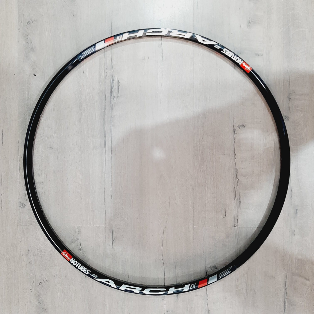 Folha de Aro 29 ARCH EX Stan's NOTUBES ZTR (622-24,6) 450g 32
