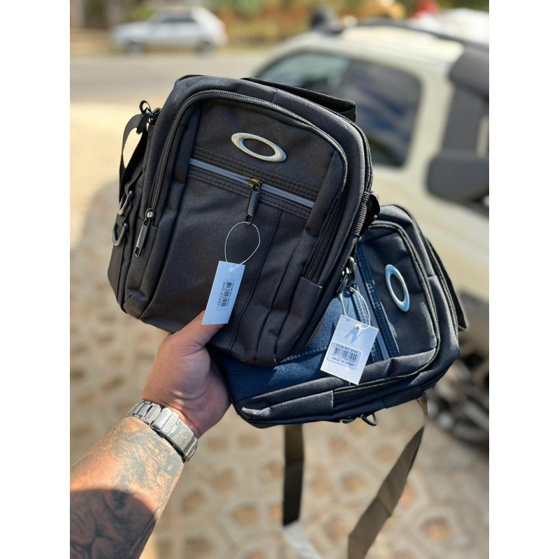 ULTIMAS UNIDADES DO ANO !!!! BOLSA / BAG OAKLEY IMPERMEÁVEL - MOTOBOY - BOLSA TRANVERSAL - Shoulder bag mini bag necessaire - ENVIO IMEDIATO