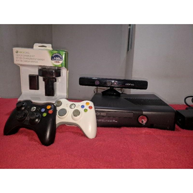 Kit Oficial Xbox 360 com Kinect