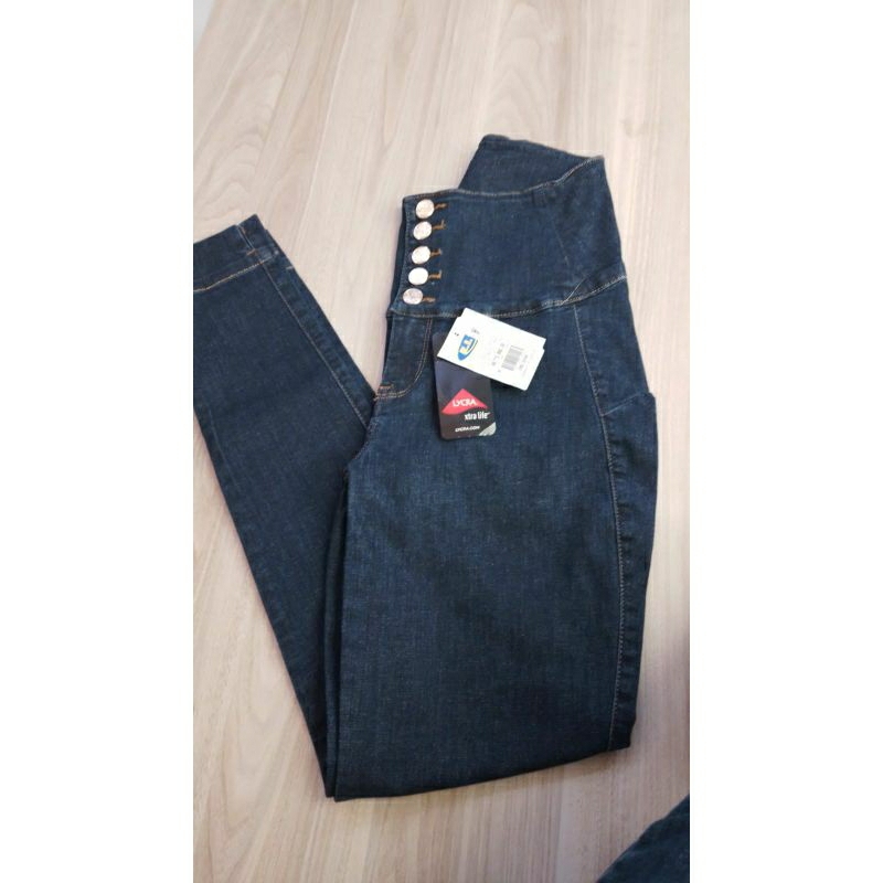 Calça Jeans Preta Cintura Alta e Levanta Bumbum R.I19 Plus Size 44