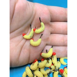KIT COM ISCAS ARTIFICIAL BICHO DA LARANJA + ANZOL PARA TILÁPIA PARA PESCA